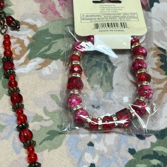 Necklace and bracelets - Picture 11 of 11